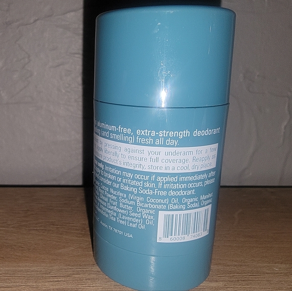 No 9 Milk & Honey Extra Strength Tea Tree and Lavender Deodorant - Picture 2 of 2